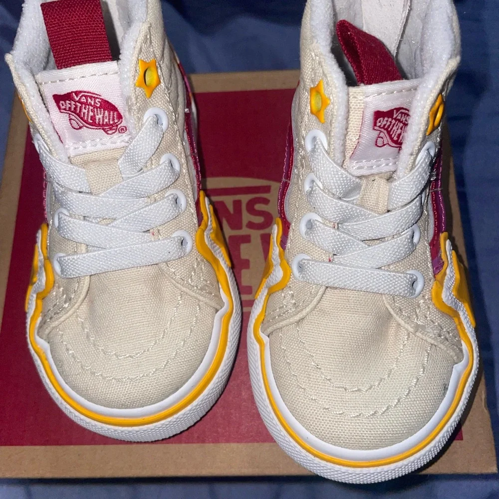 Vans Kids High-Top Sneakers‎ in Cream, Orange, and Red